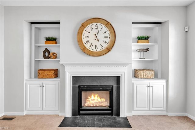 13357 Inlet Cove LN, Carrollton, VA 23314