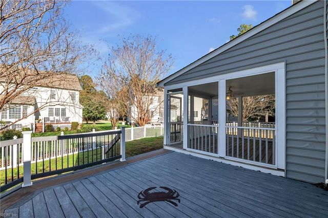 13357 Inlet Cove LN, Carrollton, VA 23314