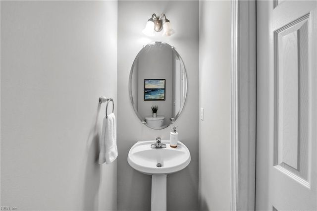 13357 Inlet Cove LN, Carrollton, VA 23314