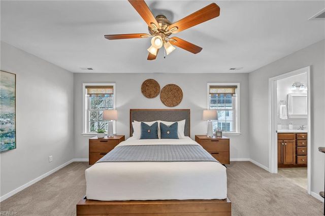 13357 Inlet Cove LN, Carrollton, VA 23314