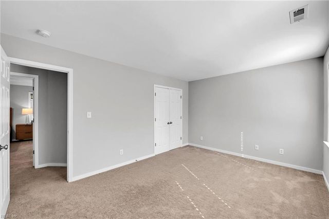 13357 Inlet Cove LN, Carrollton, VA 23314