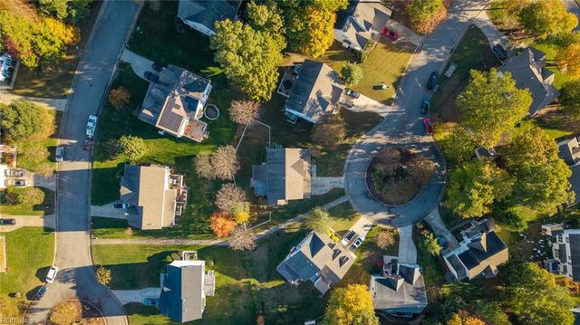 13357 Inlet Cove LN, Carrollton, VA 23314