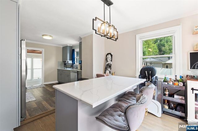 49 Walnut Street, Teaneck, NJ 07666