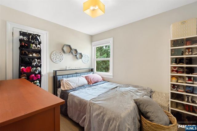 49 Walnut Street, Teaneck, NJ 07666
