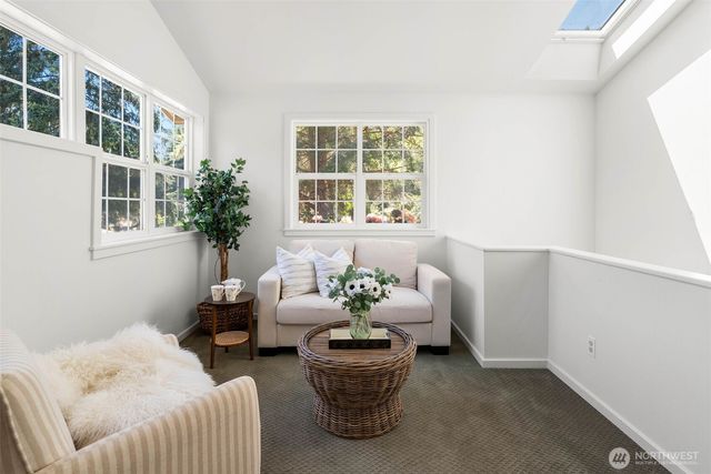 5356 Ruby Place NE, Bainbridge Island, WA 98110
