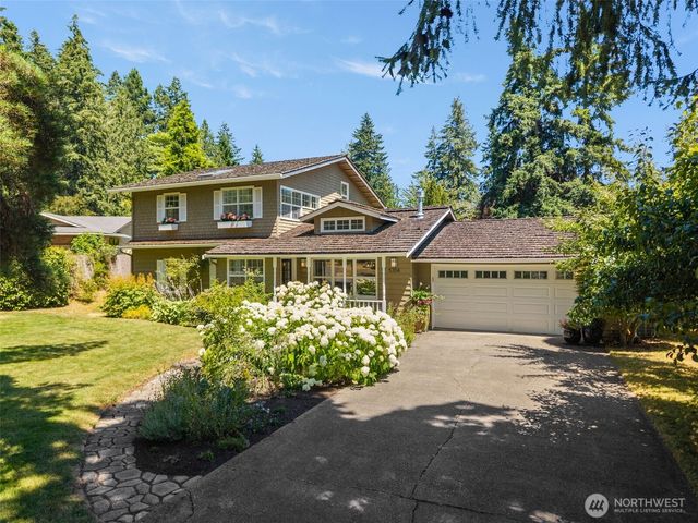 5356 Ruby Place NE, Bainbridge Island, WA 98110