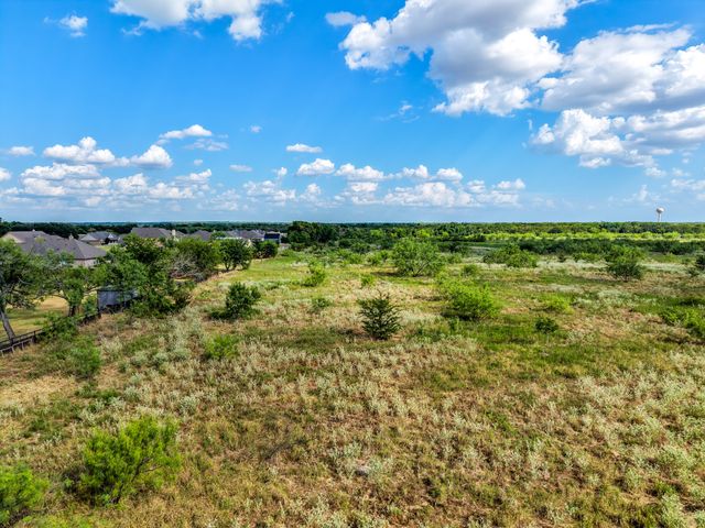 7348 N State Highway 34, Oak Ridge, TX 75161