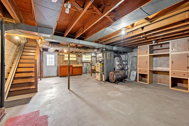 1128 Snead CIR, Bedford, VA 24523