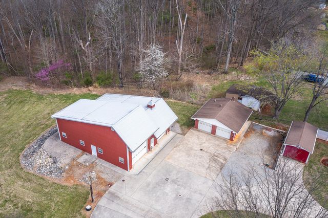 1128 Snead CIR, Bedford, VA 24523