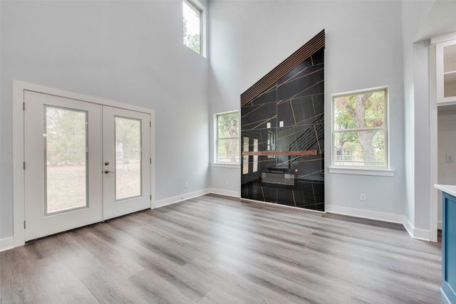 810 Euclid Street, Cleburne, TX 76033