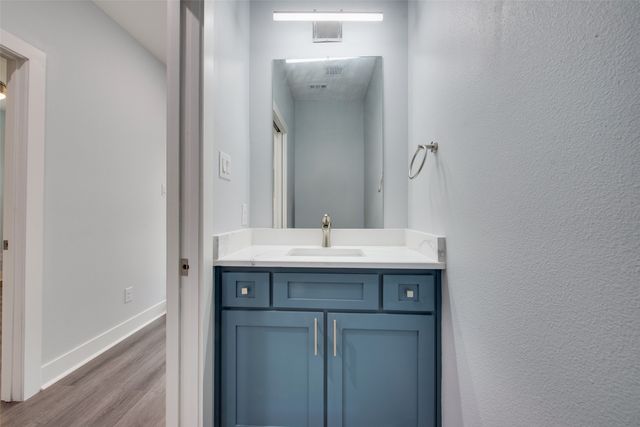 810 Euclid Street, Cleburne, TX 76033