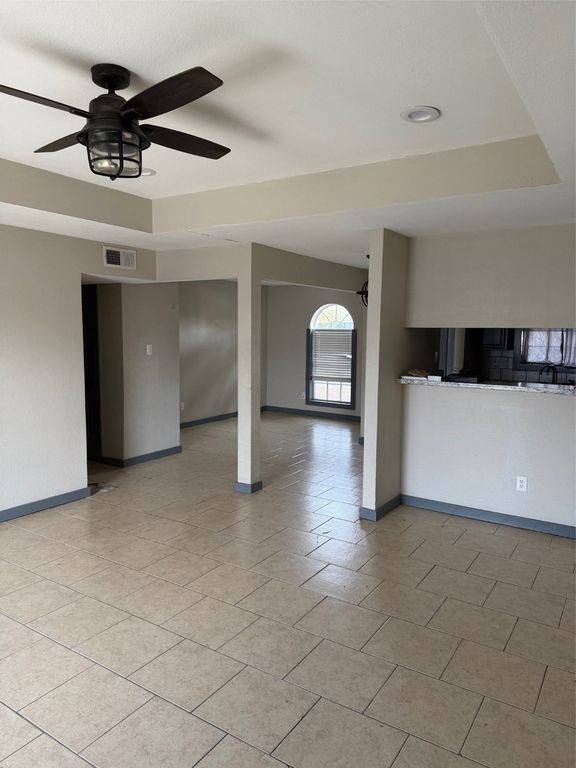 1313 Crosscreek Lane, Seagoville, TX 75159