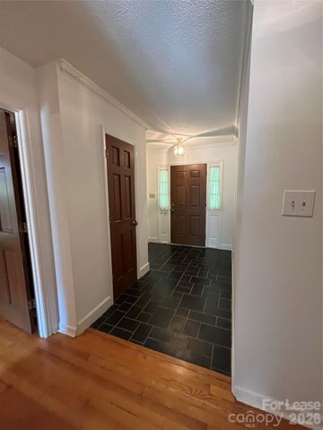 5625 Potter Road, Matthews, NC 28104