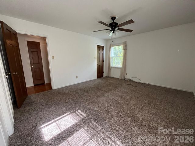 5625 Potter Road, Matthews, NC 28104