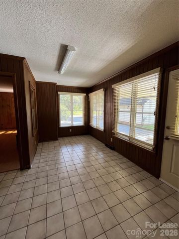5625 Potter Road, Matthews, NC 28104