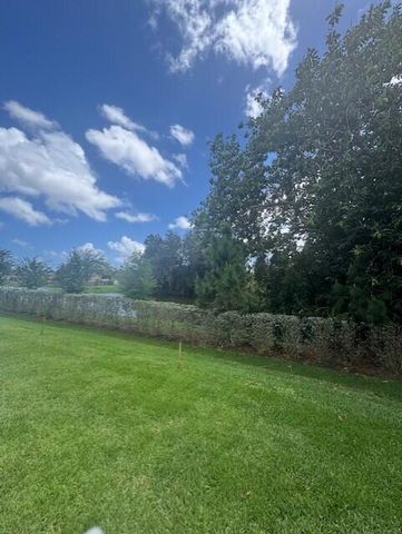 4844 Dillion Street, Lake Worth, FL 33463