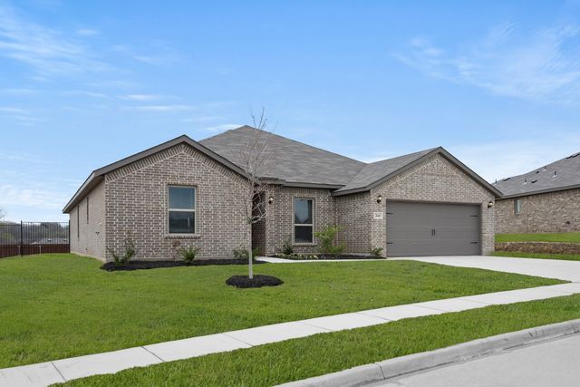2641 River Bank Drive, Burleson, TX 76028