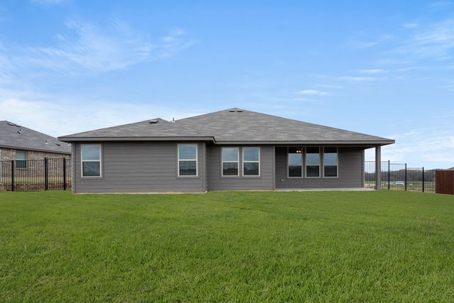 2641 River Bank Drive, Burleson, TX 76028