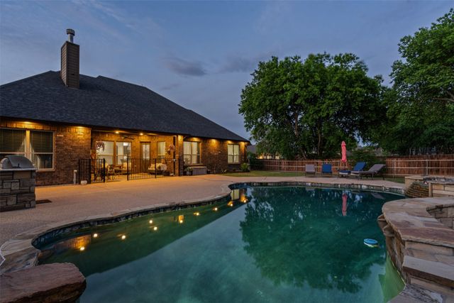 7839 Blanchard Way, Fort Worth, TX 76126