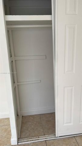 59 W 26th St 7, Hialeah, FL 33010