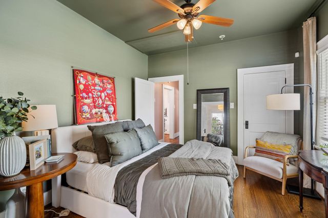 611 Enid Street, Houston, TX 77009