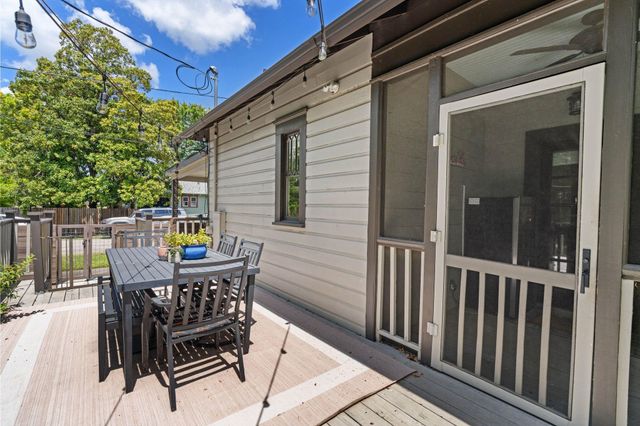 611 Enid Street, Houston, TX 77009