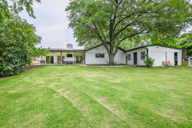 205 Glenn Avenue, Rockwall, TX 75087