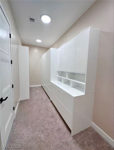 5569 Artex Avenue, Las Vegas, NV 89139