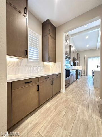 5569 Artex Avenue, Las Vegas, NV 89139