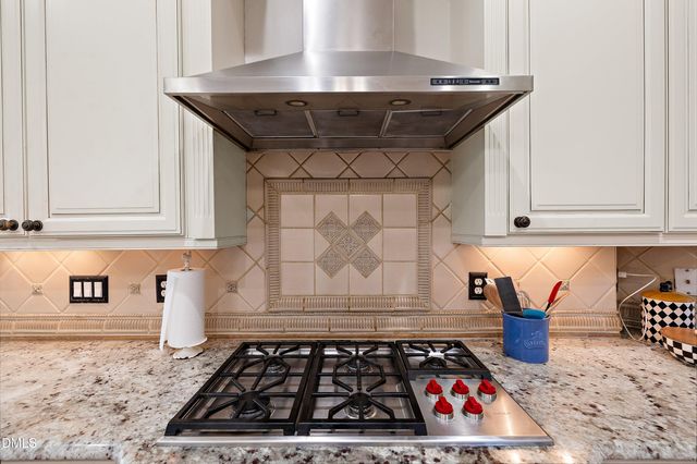 4816 Millens Bay Court, Apex, NC 27539