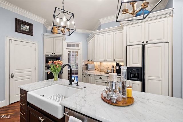 4816 Millens Bay Court, Apex, NC 27539