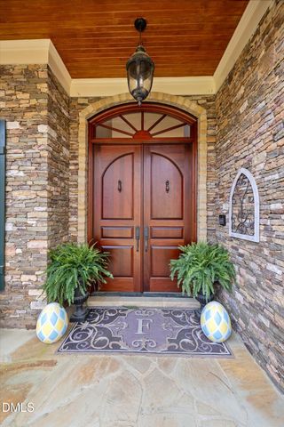 4816 Millens Bay Court, Apex, NC 27539