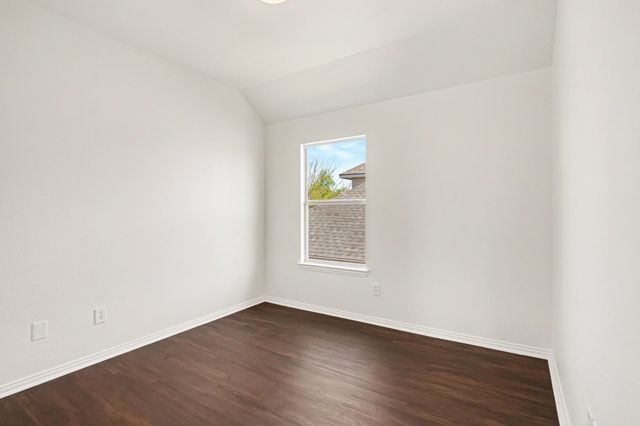 9721 McFarring Drive, Fort Worth, TX 76244