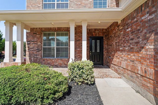 9721 McFarring Drive, Fort Worth, TX 76244