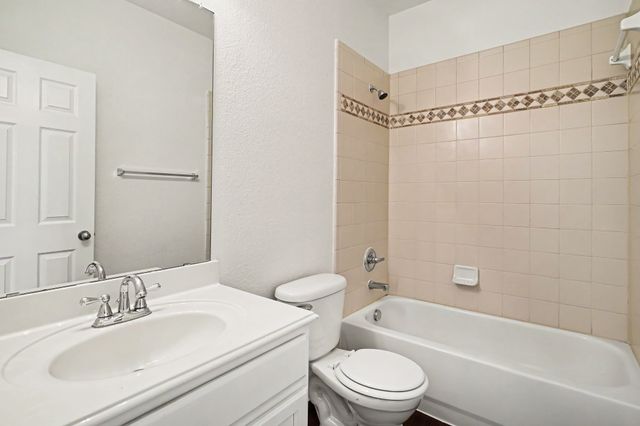 9721 McFarring Drive, Fort Worth, TX 76244
