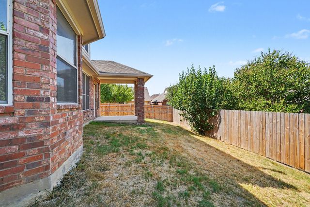 9721 McFarring Drive, Fort Worth, TX 76244
