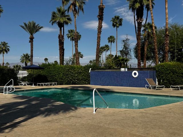 31 Circle A Drive, Palm Desert, CA 92260