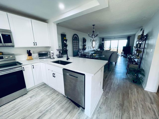 7430 S Ocean Drive 219, Jensen Beach, FL 34957