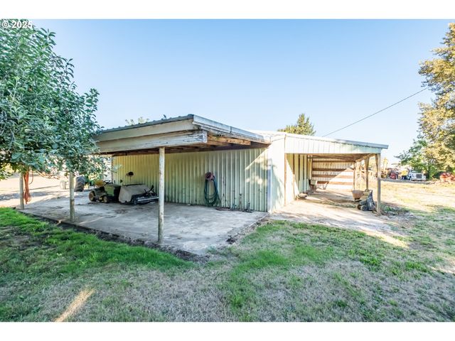 3030 RIVER BEND Rd, Salem, OR 97304