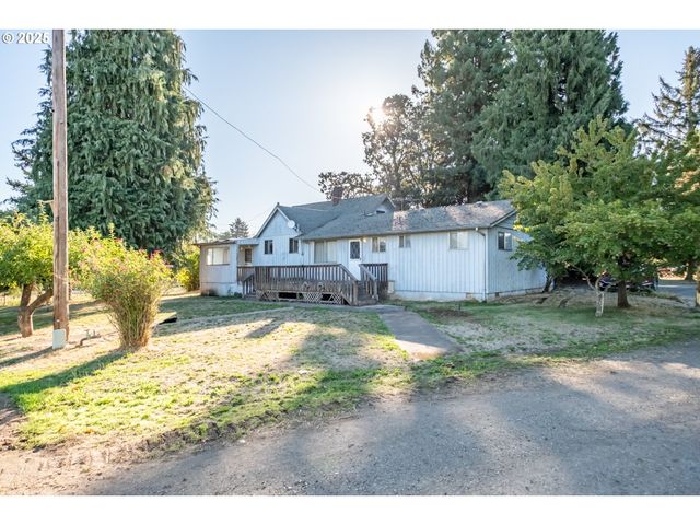3030 RIVER BEND Rd, Salem, OR 97304