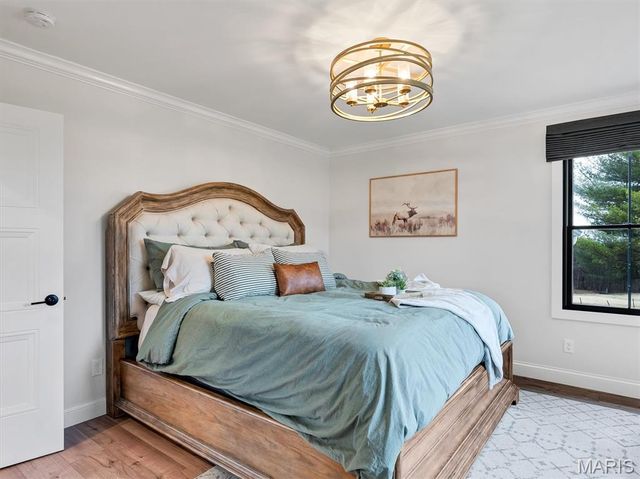 1724 Pottery Road, Washington, MO 63090