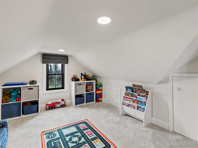 1724 Pottery Road, Washington, MO 63090