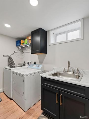 1724 Pottery Road, Washington, MO 63090