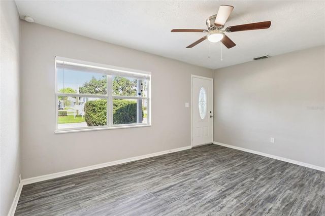 1324 3RD STREET NE, Winter Haven, FL 33881