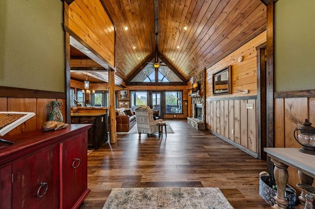 360 Hope Drive, Blue Ridge, GA 30513