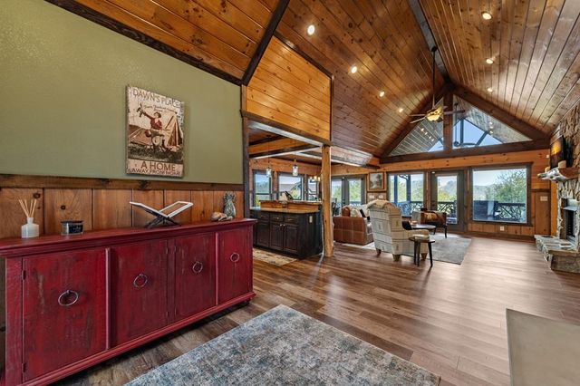 360 Hope Drive, Blue Ridge, GA 30513