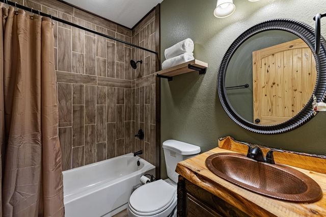 360 Hope Drive, Blue Ridge, GA 30513