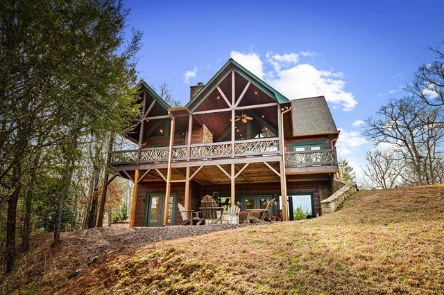 360 Hope Drive, Blue Ridge, GA 30513