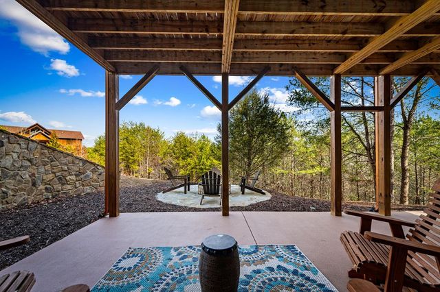 360 Hope Drive, Blue Ridge, GA 30513