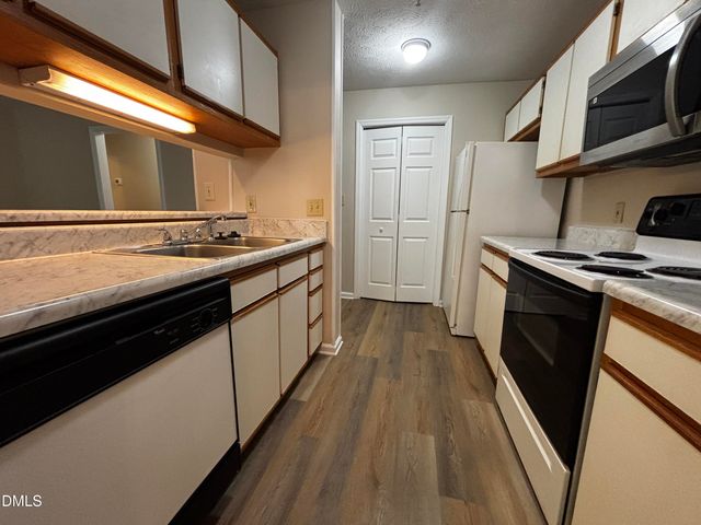 259 Waterdown Drive, Fayetteville, NC 28314
